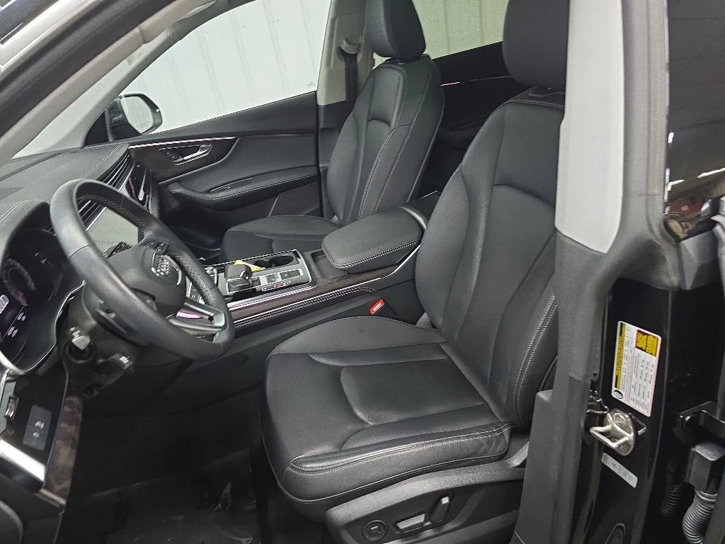 Used 2023 Black Audi 55 Premium Plus image 30