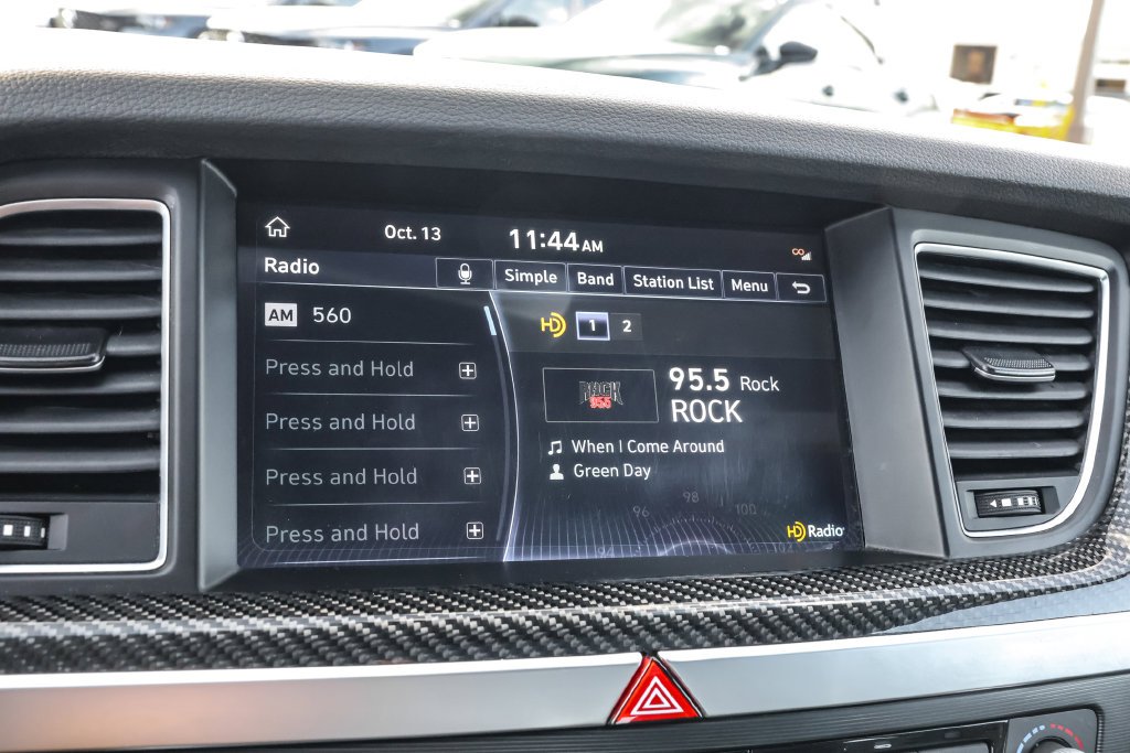 Used 2020 Silver Genesis 3.3T Sport image 31
