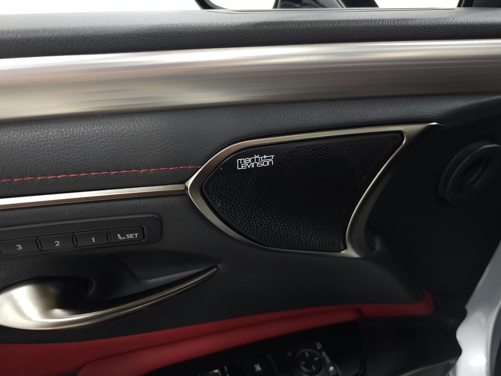 Certified Used 2023 Iridium 1l2 Lexus F SPORT Handling image 13