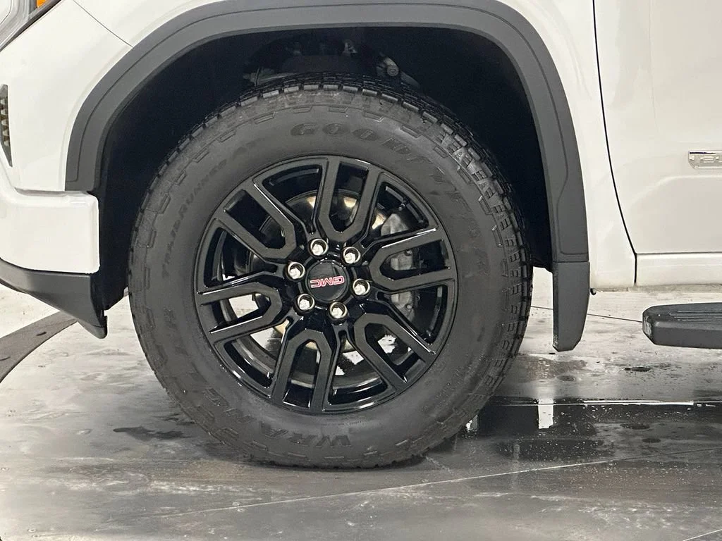 Used 2026 Summit White GMC Elevation image 16