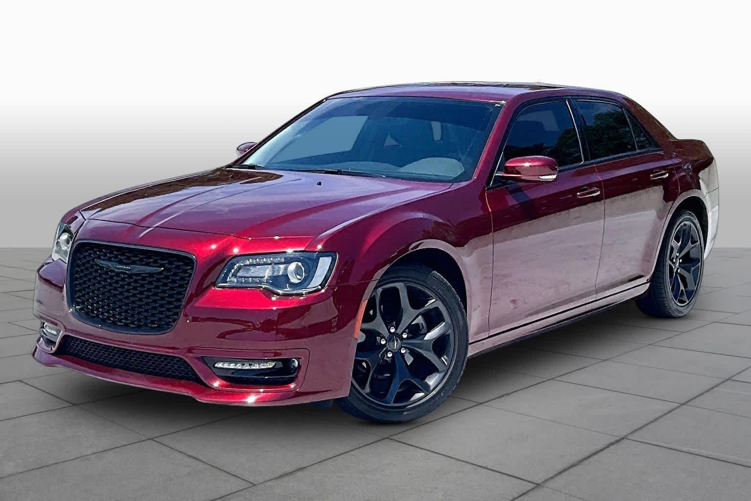 2023 Chrysler 300 Touring L RWD's photo
