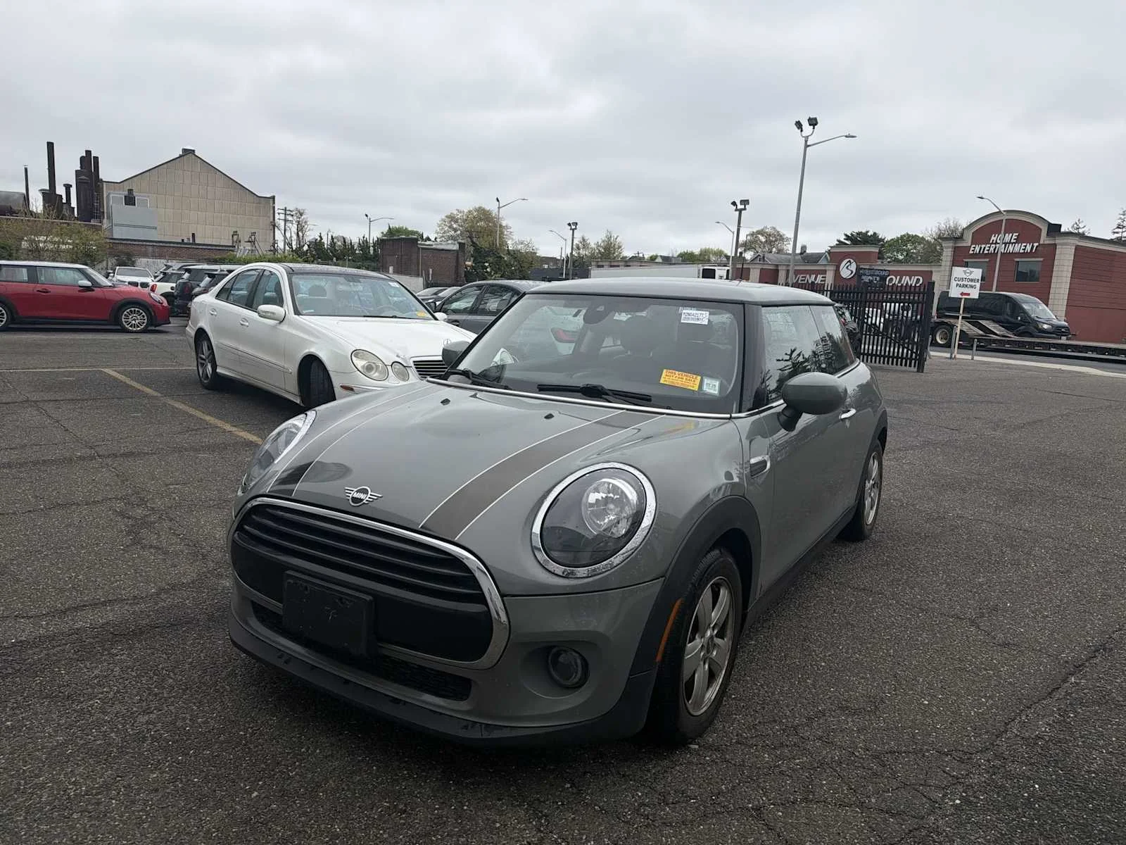 Used 2021 Moonwalk Grey Metallic MINI Cooper image 2