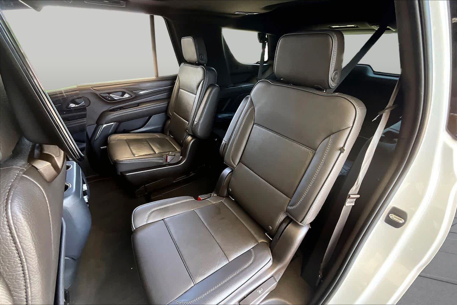 Used 2021 Summit White GMC Denali image 19