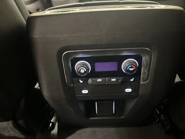 Used 2024 Summit White Chevrolet Z71 image 20