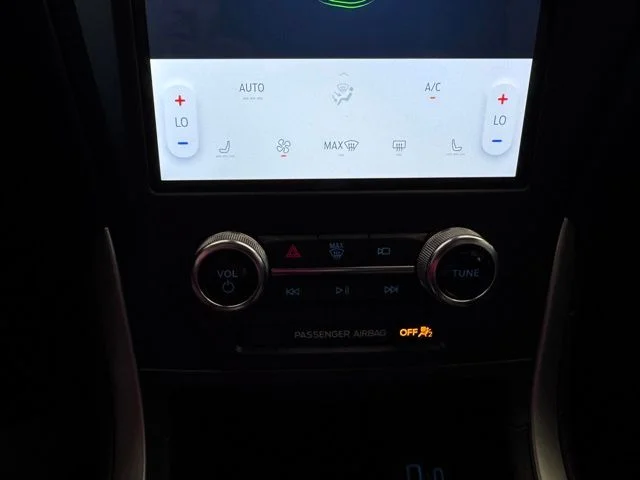 2024 Ford Edge SEL - Photo 21