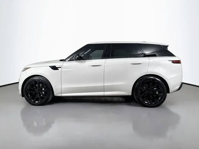 Used 2026 Gray Land Rover Dynamic SE image 8
