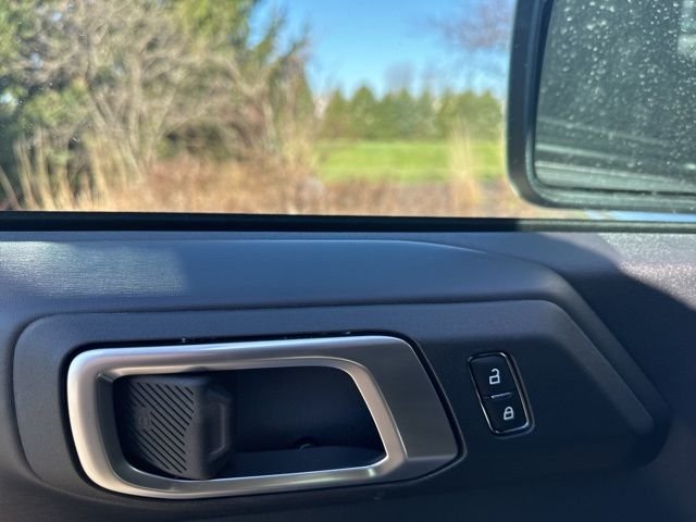 New 2026 Desert Sand Ford Outer Banks® image 18