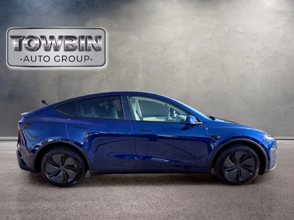 Used 2026  Tesla Long Range image 3