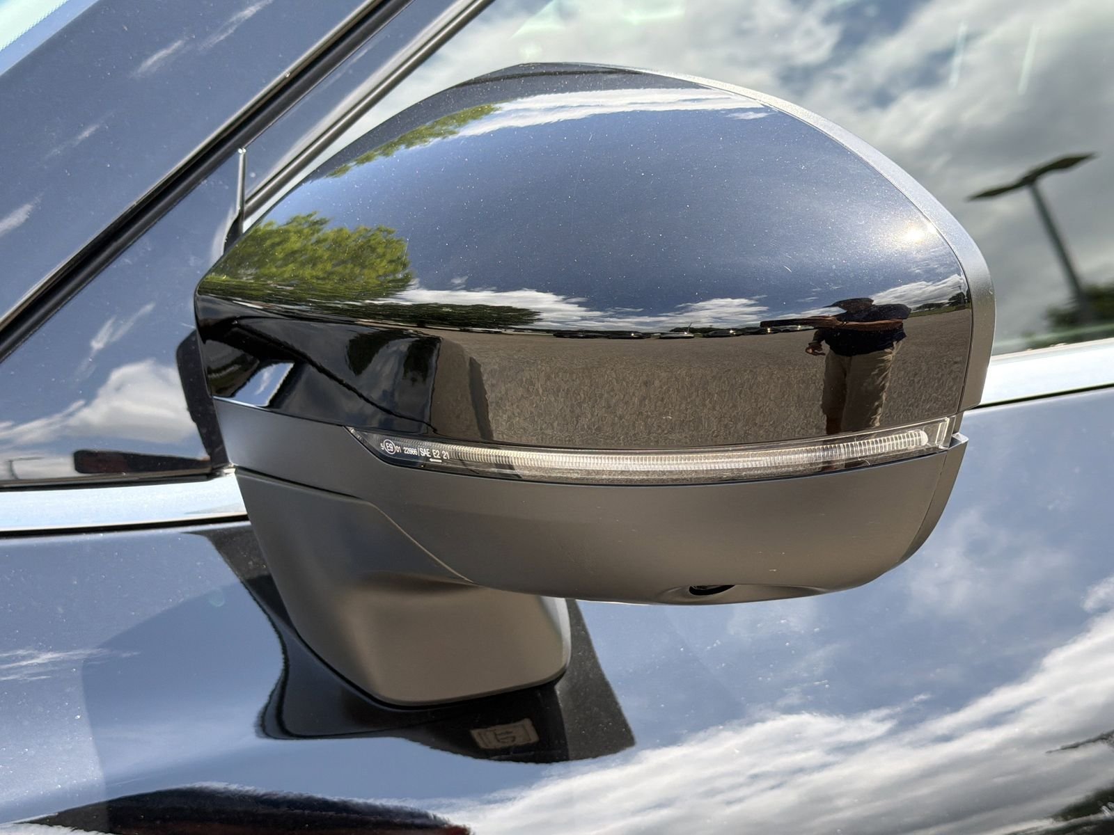 New 2026 Black Nissan SL image 31