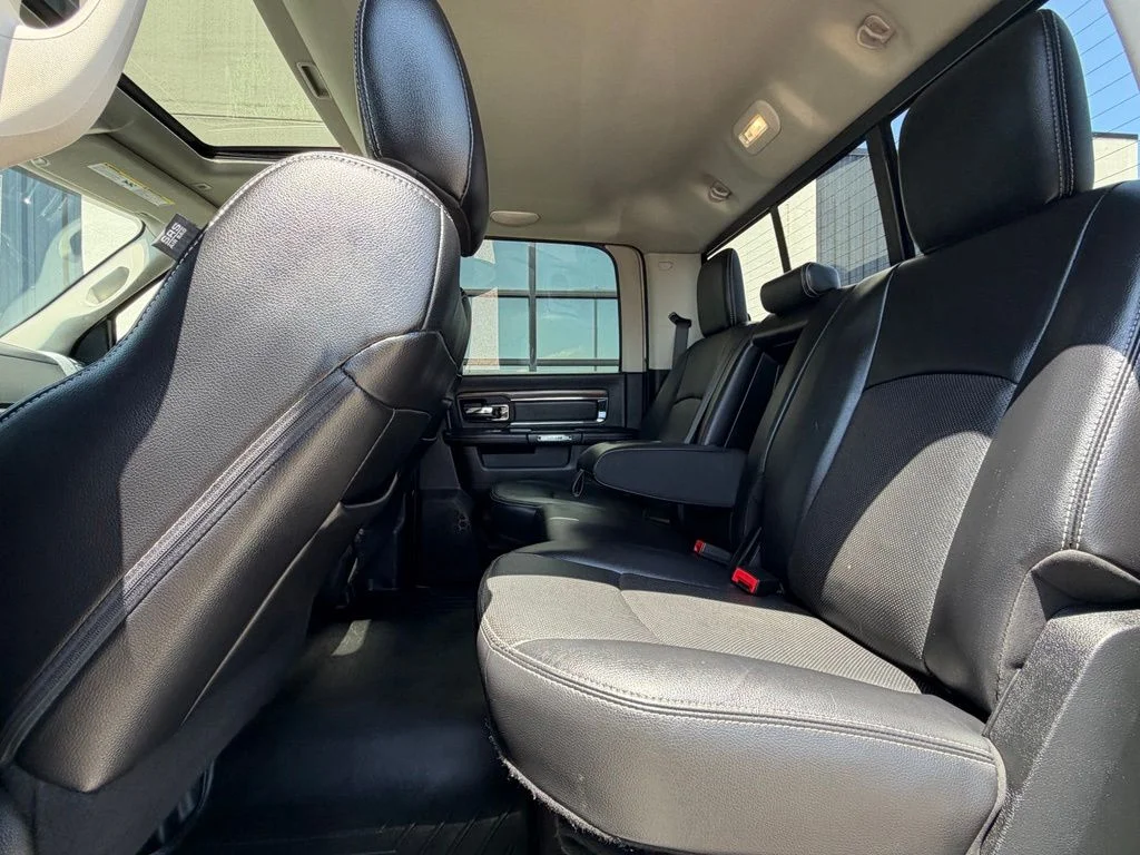Used 2017 Silver Ram Laramie image 19