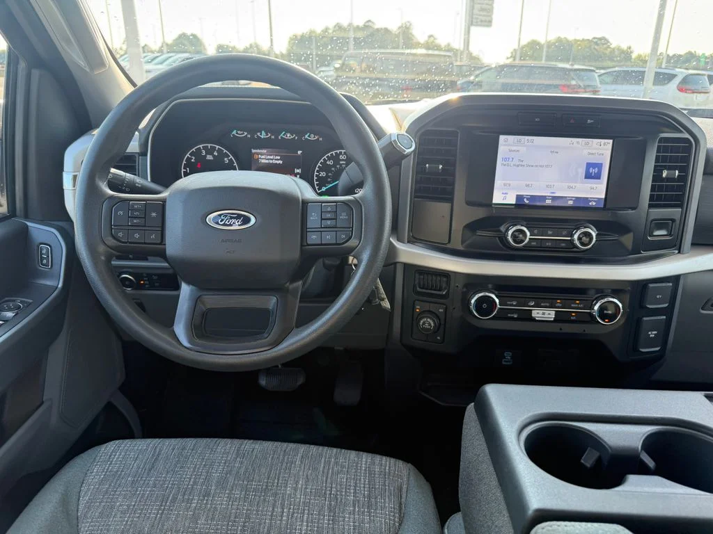 Used 2023 Blue Ford XLT image 8