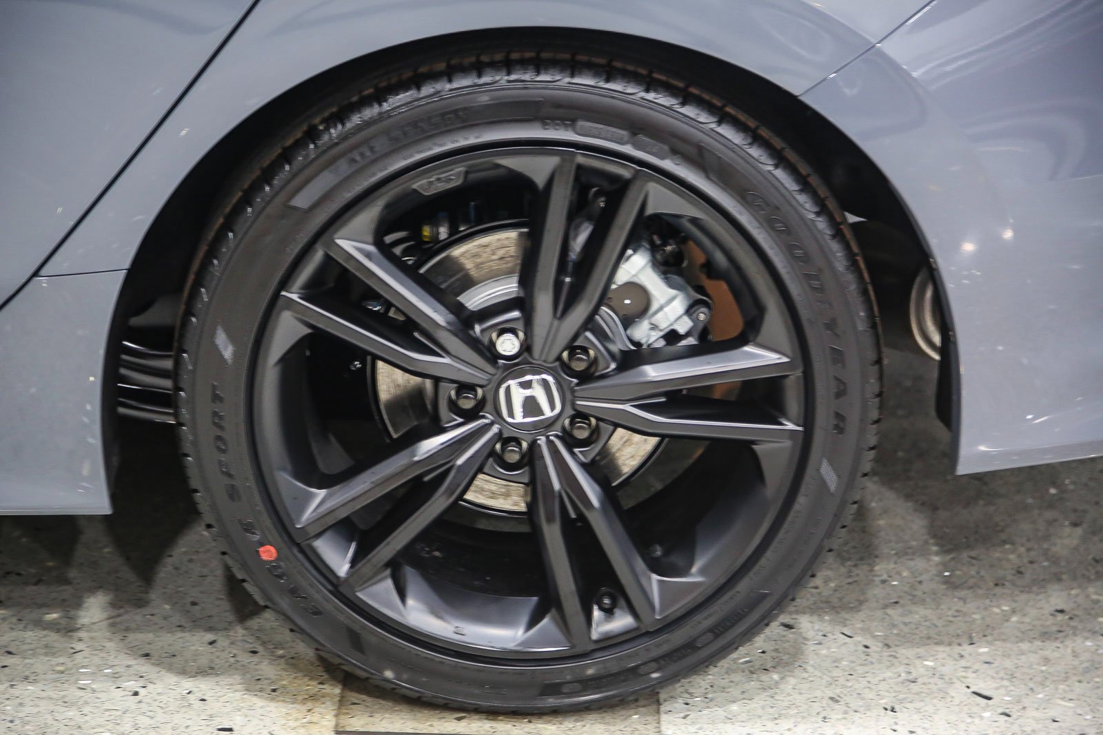 New 2026 Urban Gray Pearl Honda Manual image 11