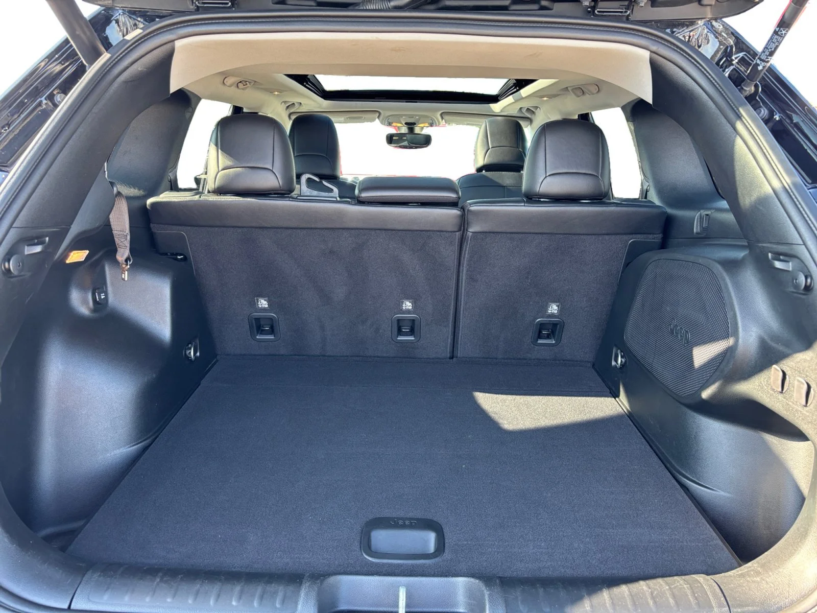 Certified Used 2022 Black Jeep Trailhawk Elite image 19