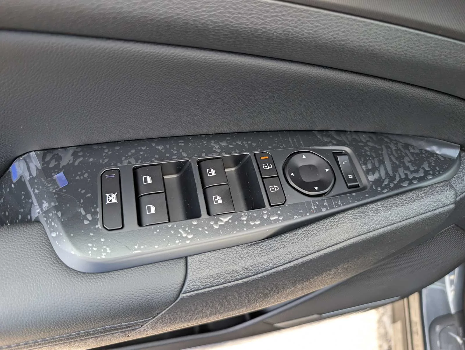 New 2026 Gravity Gray Kia EX image 30