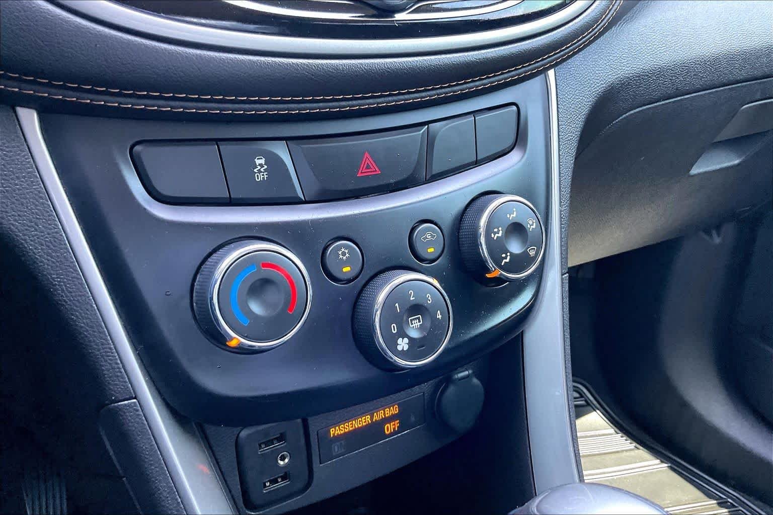 Used 2020 Satin Steel Metallic Chevrolet LT image 34