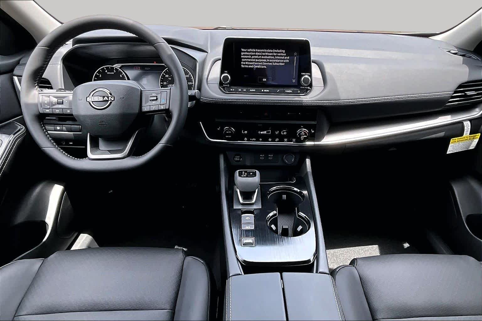 New 2026 Everest White Pearl TriCoat Nissan Dark Armor image 5