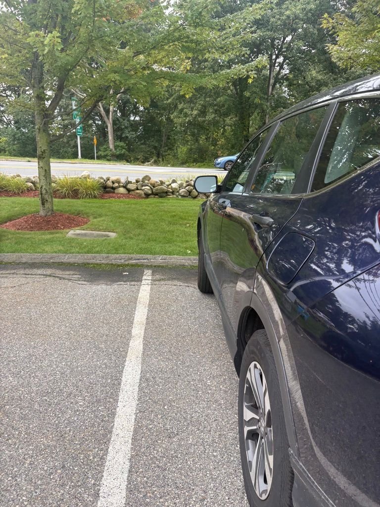 Used 2018 Obsidian Blue Pearl Honda LX image 5