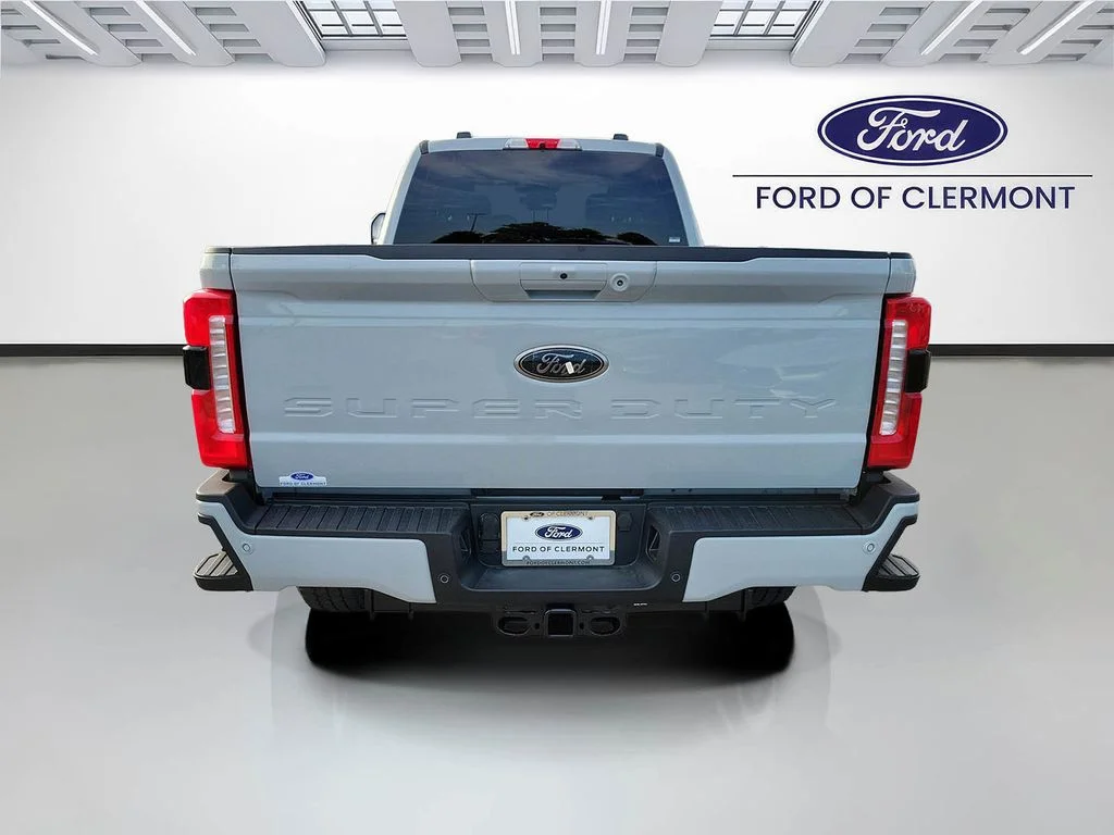 New 2026 White Ford XLT image 4