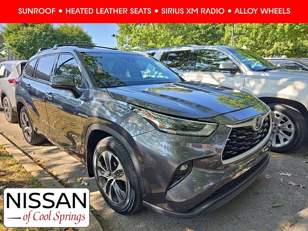 Used 2021 Gray Toyota XLE image 1