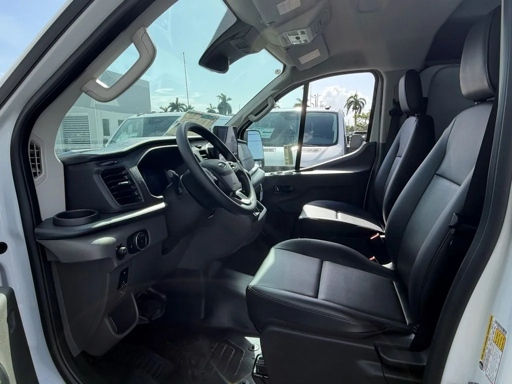 New 2026 White Ford Base image 5
