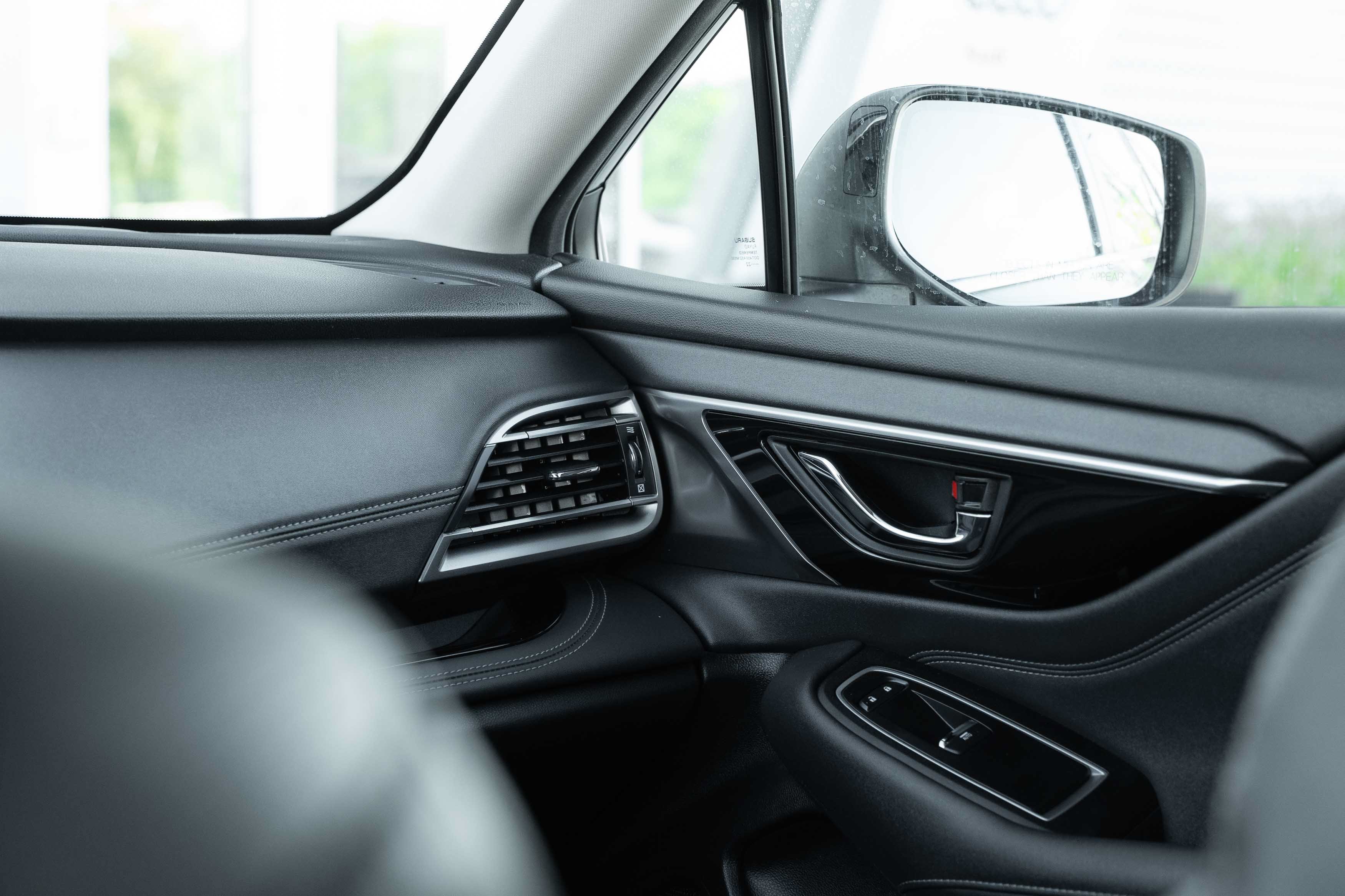 Used 2023 Magnetite Gray Metallic Subaru Limited image 15