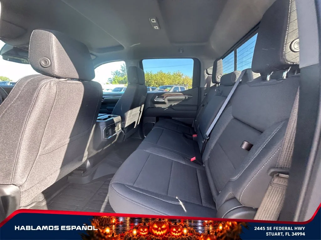 New 2026 Sterling Metallic GMC Elevation image 12