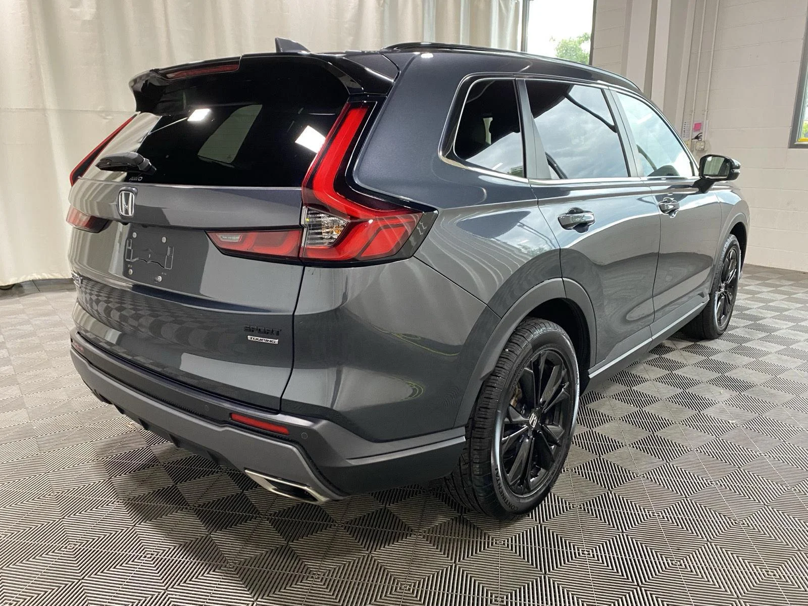 Used 2023 Meteorite Gray Metallic Honda Sport Touring image 8