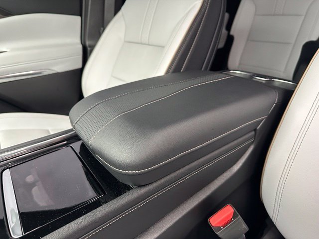 2026 Chevrolet Traverse High Country - Photo 26