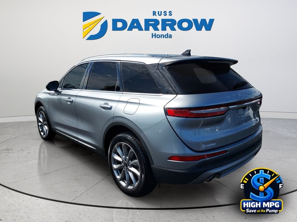Used 2022 Silver Lincoln Standard image 3