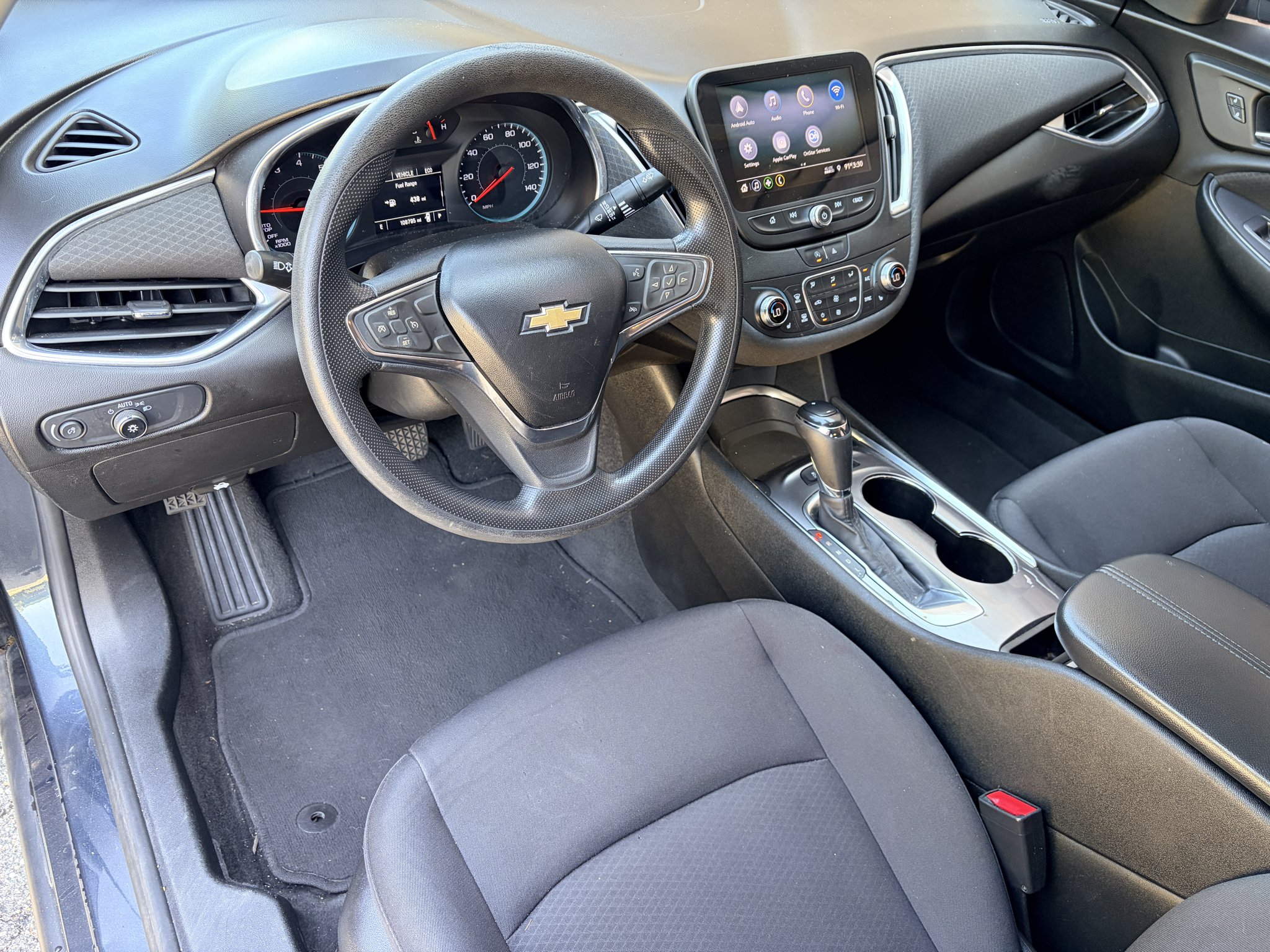 Used 2020 Shadow Gray Metallic Chevrolet LT image 11