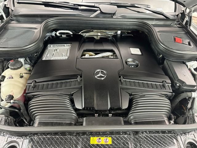 Used 2024 MANUFAKTUR Alpine Gray Mercedes-Benz GLS 580 image 32