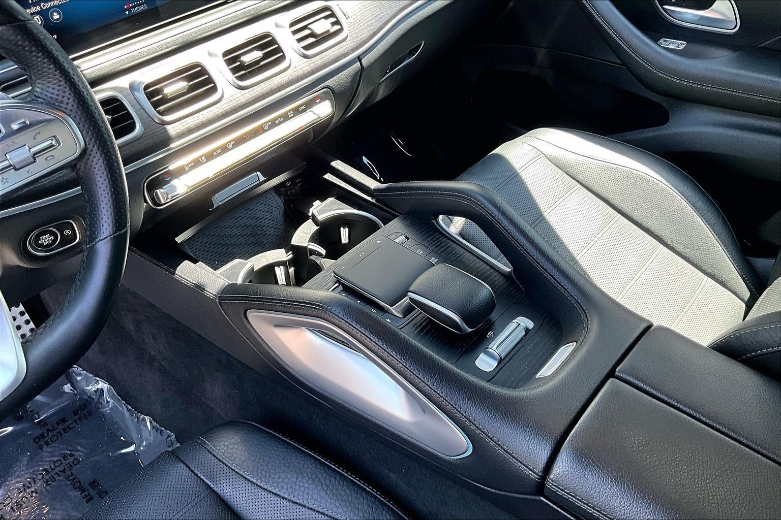 Used 2023  Mercedes-Benz GLS 450 image 17