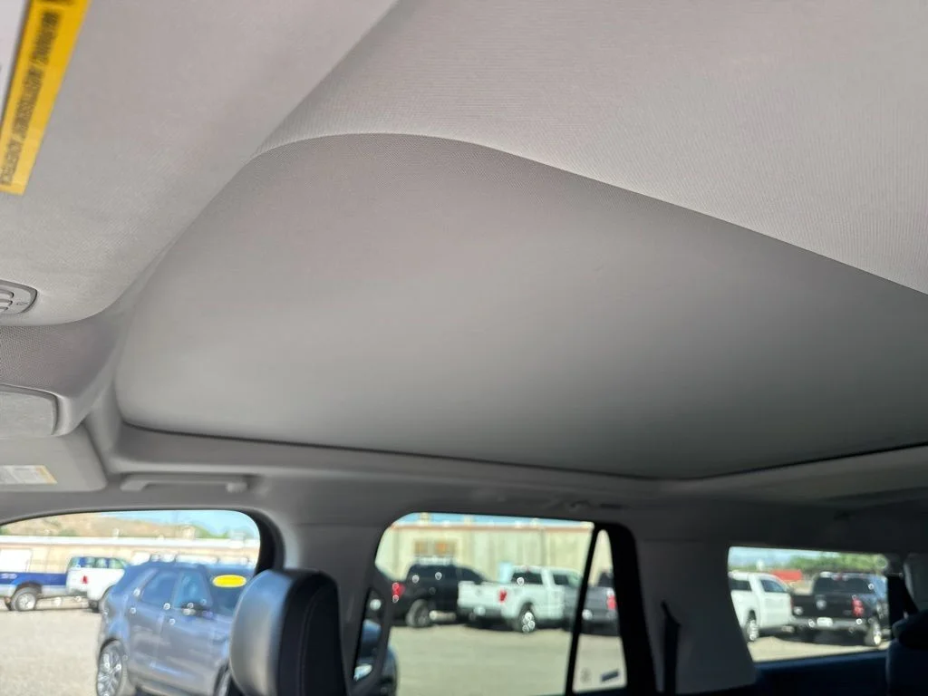 Certified Used 2025 Oxford White Ford Platinum image 26