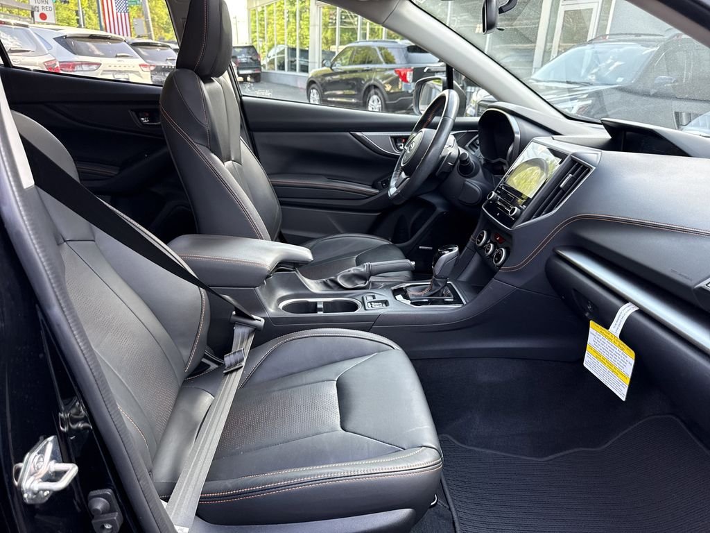 Used 2023 Crystal Black Silica Subaru Limited image 29