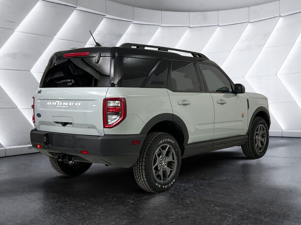 Used 2022 Green Ford Badlands image 4