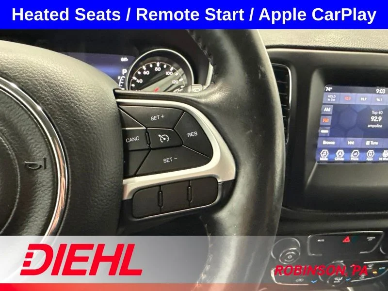 Used 2018 White Jeep Latitude image 26