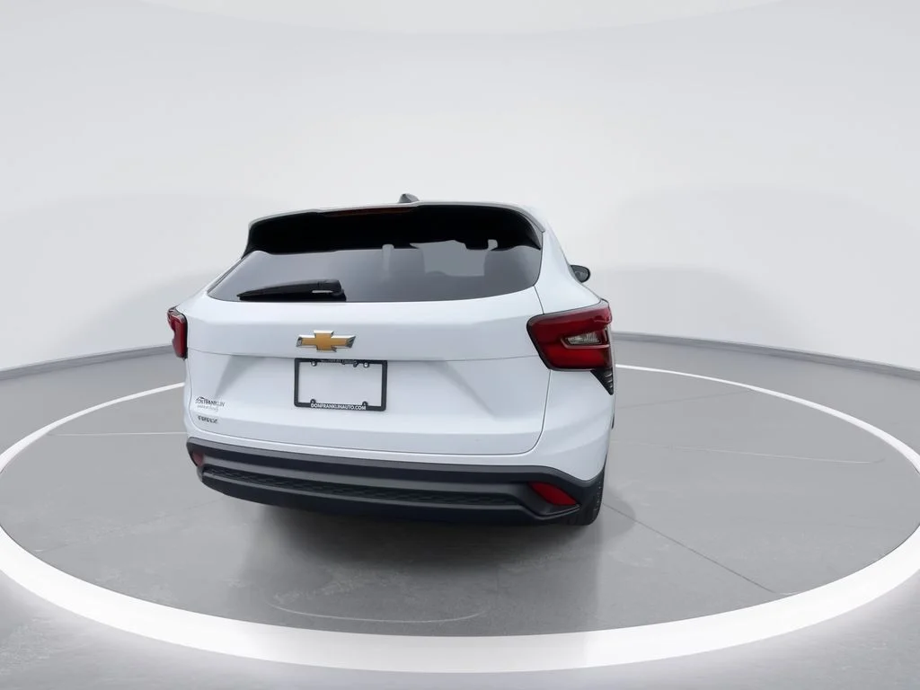 Used 2024 White Chevrolet LS image 7