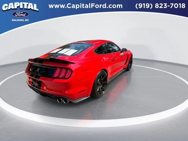 Used 2016  Ford Shelby GT350 image 8