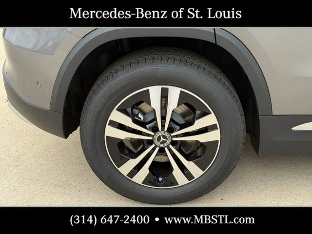 New 2026 Mountain Grey Metallic Mercedes-Benz GLA 250 image 6