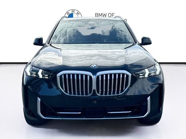 New 2026 Black BMW xDrive50e image 2