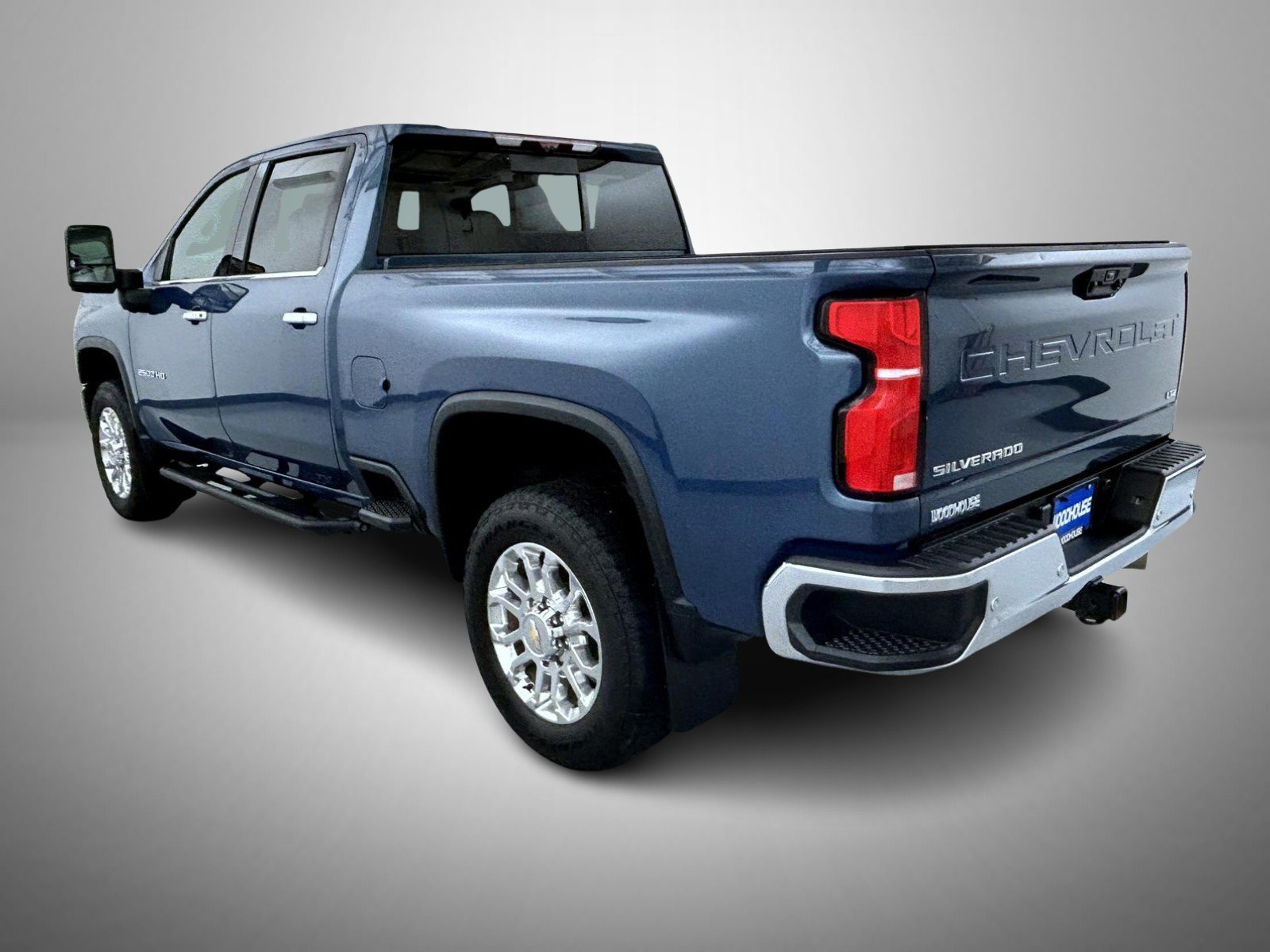 Used 2024 Blue Chevrolet LTZ image 7
