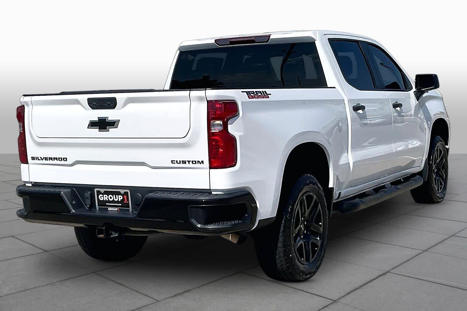 Used 2024 Summit White Chevrolet Custom Trail Boss image 13