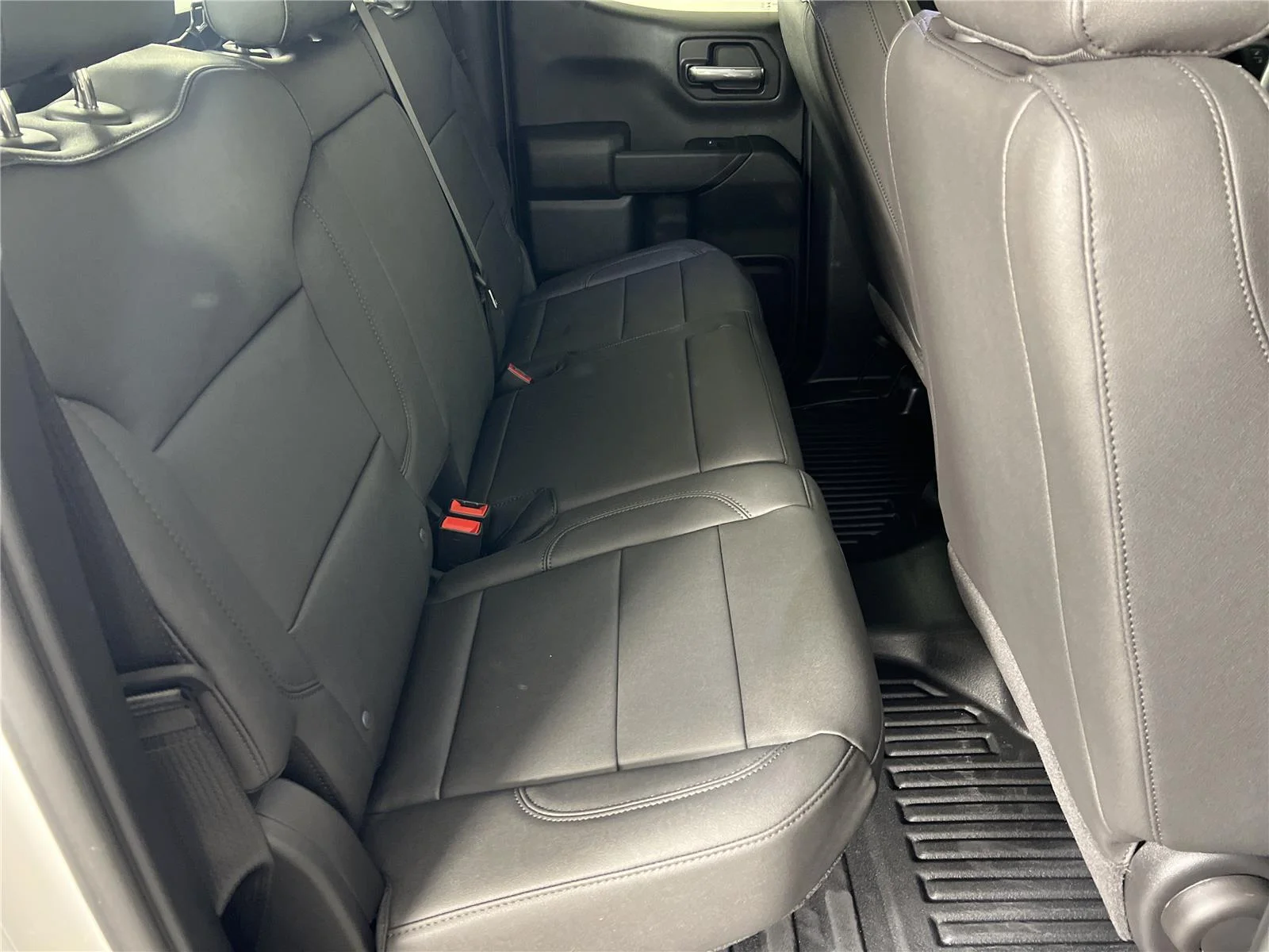 2026 GMC Sierra 1500 Pro - Photo 13