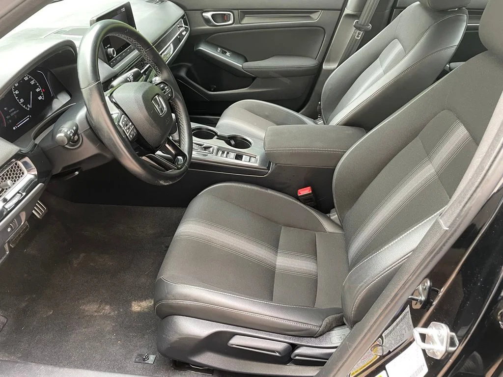 Used 2024 Black Honda Sport image 12