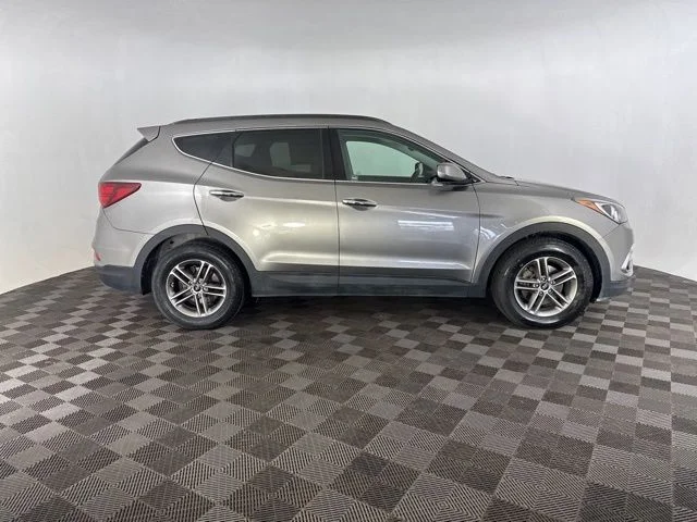Used 2017 Gray Hyundai 2.4 Base image 6