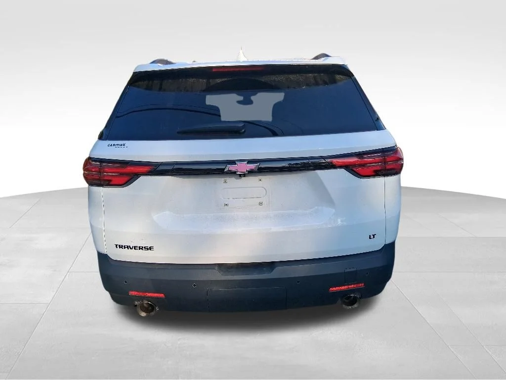 Used 2022 White Chevrolet LT image 3