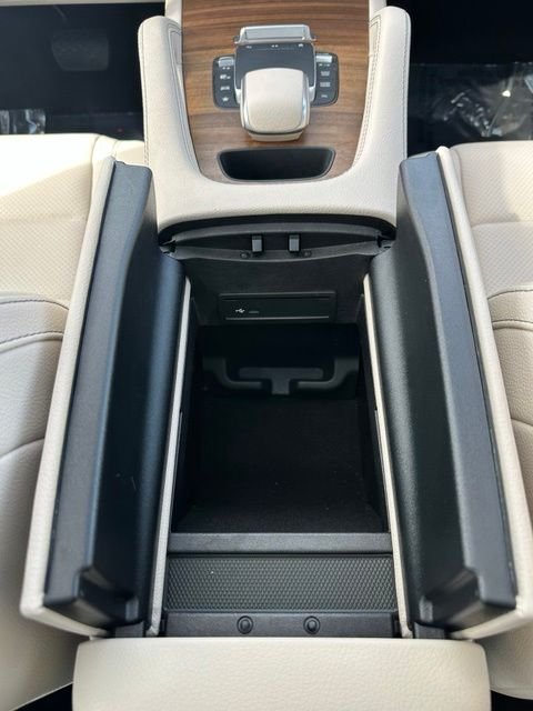 Used 2023 White Mercedes-Benz GLE 350 image 42