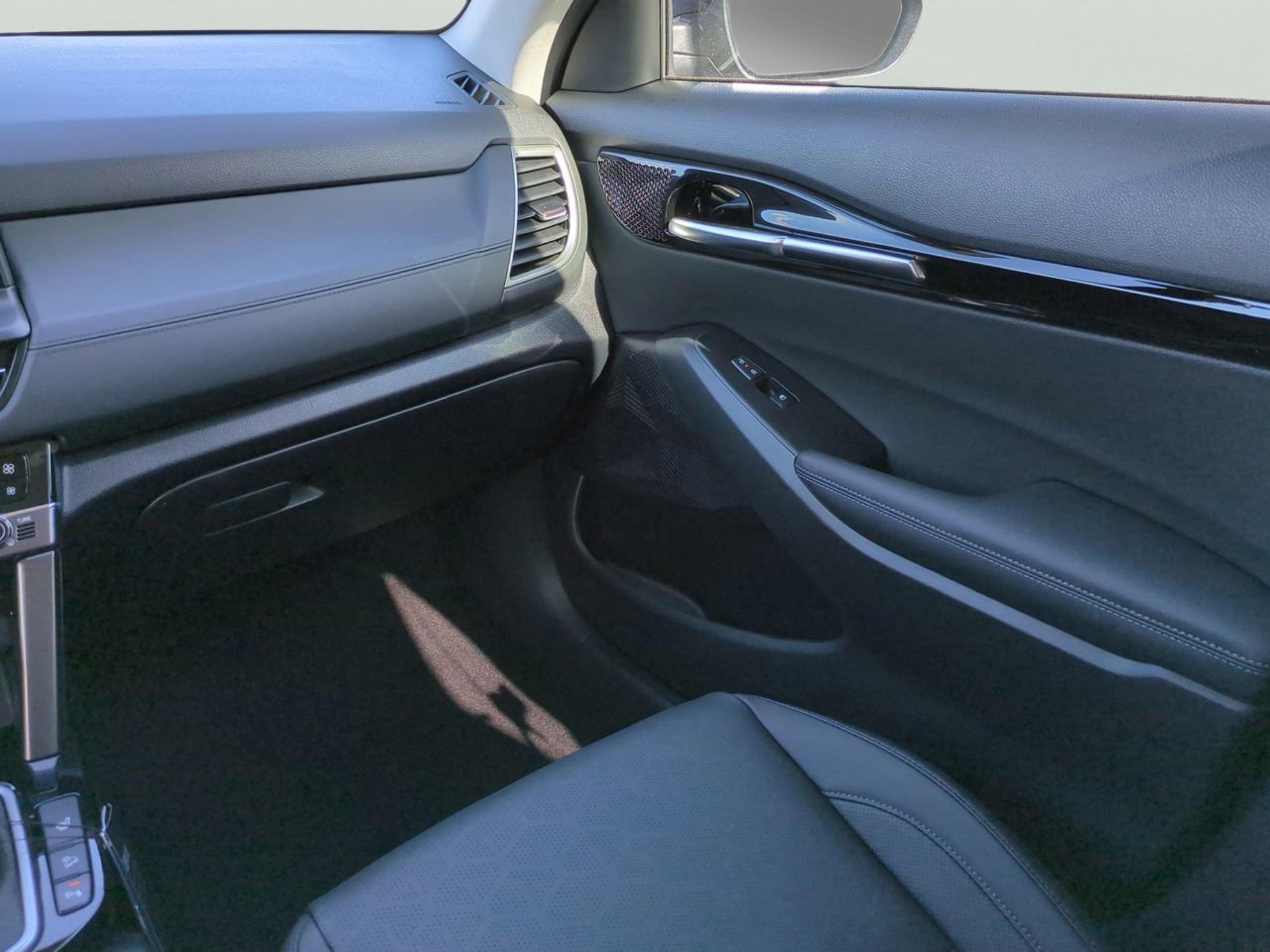Certified Used 2026 Fusion Black Kia EX image 18