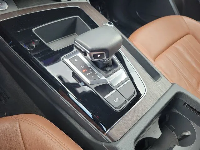Used 2021 Gray Audi 45 Premium image 31