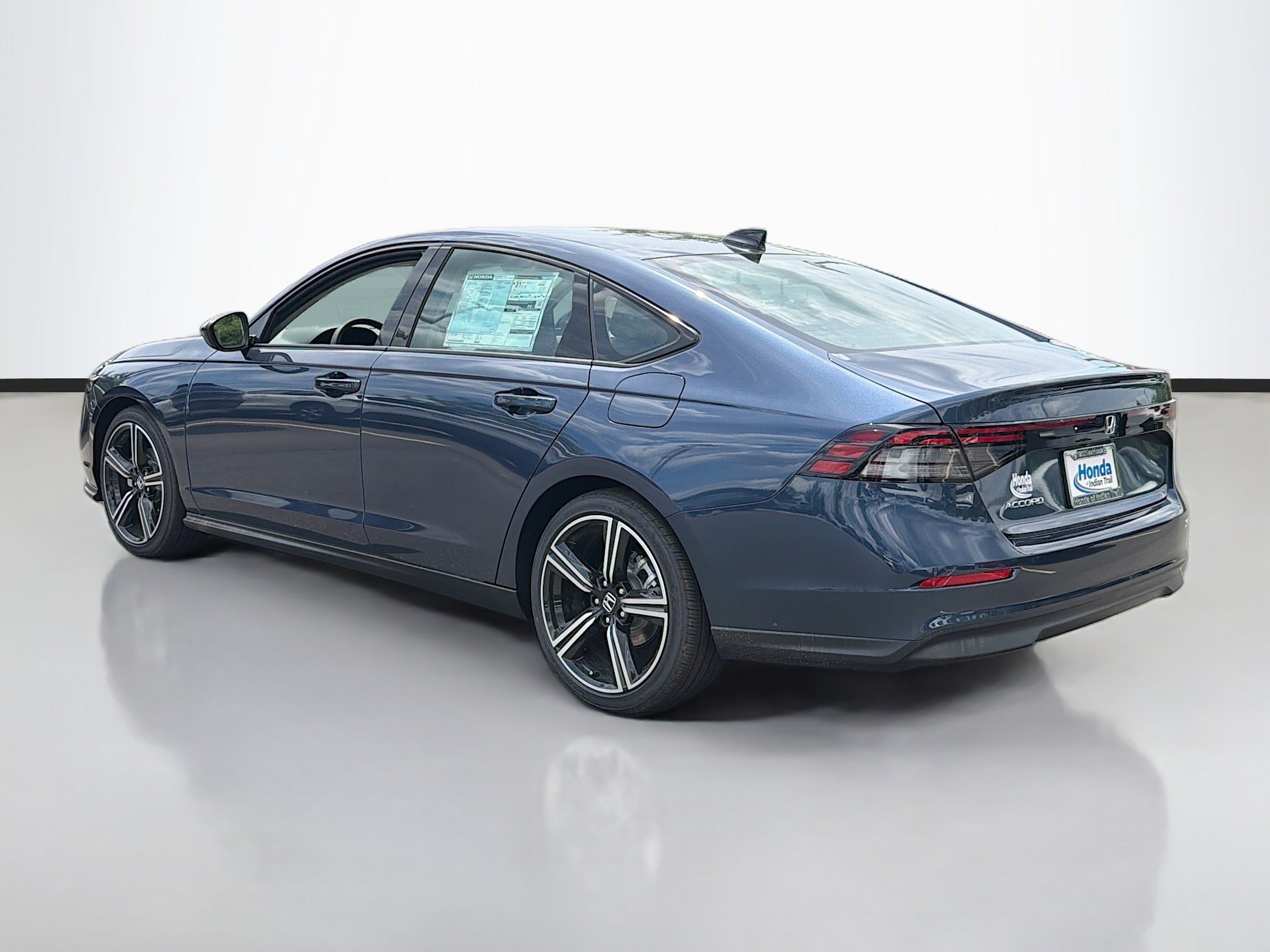 Used 2023 Gray Honda LX image 6